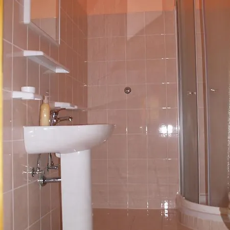 アパート Frank *